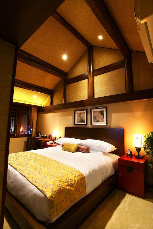 Renli Hotel Ченду Екстер'єр фото