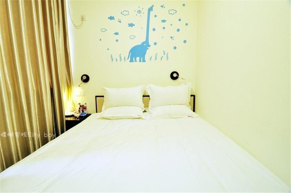 Renli Hotel Ченду Екстер'єр фото