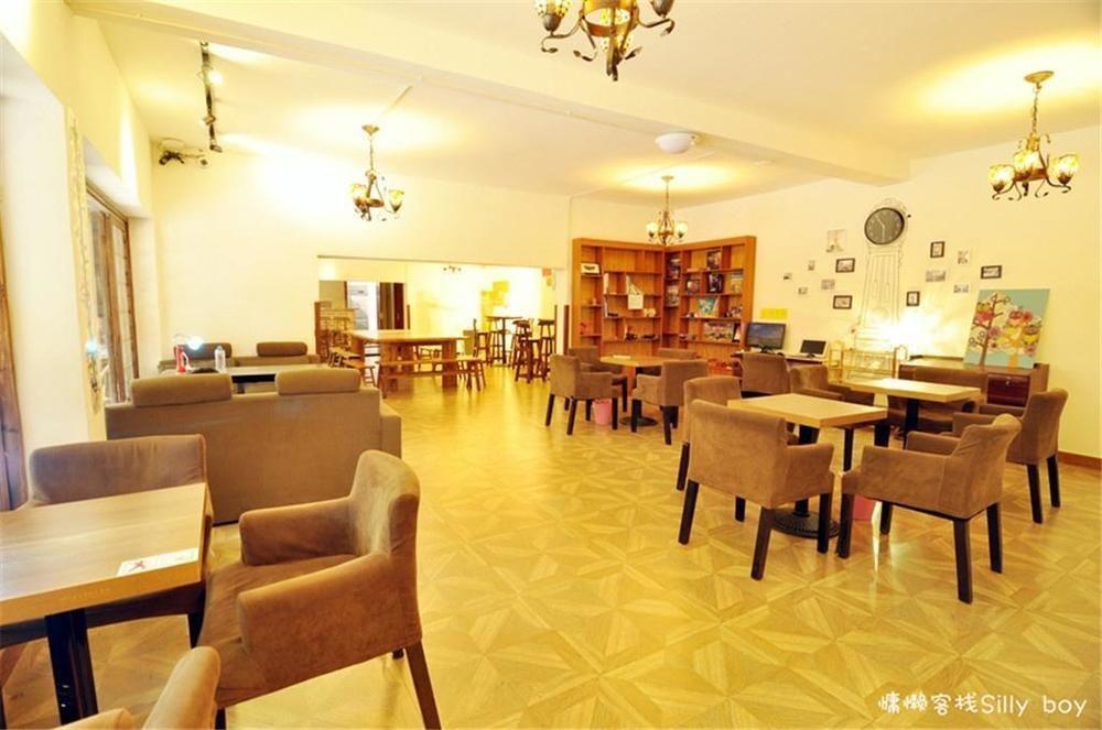 Renli Hotel Ченду Екстер'єр фото