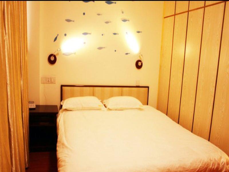 Renli Hotel Ченду Екстер'єр фото